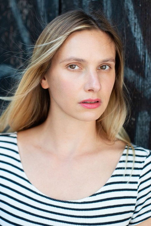 Photo of Nell Pietrzyk, Acting