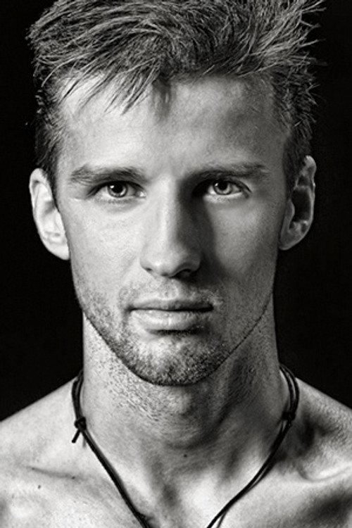 Photo of Simon Dexter, Acting