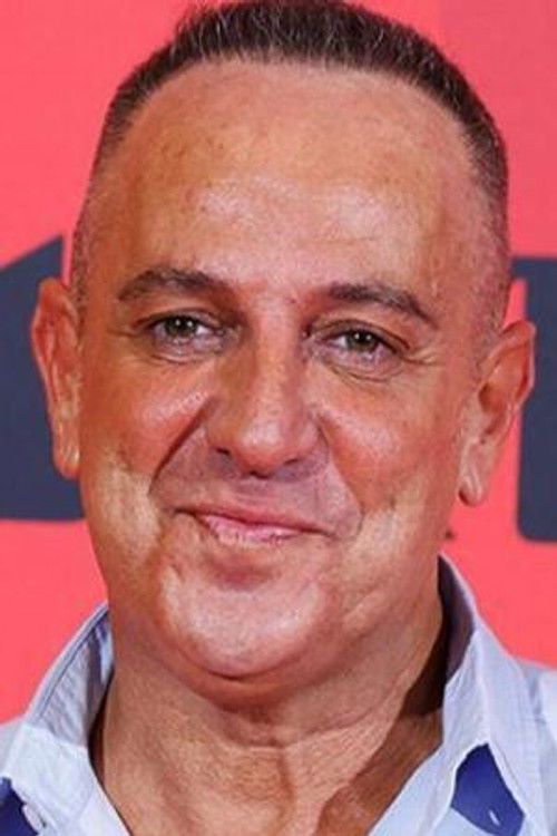 Víctor Sandoval profile