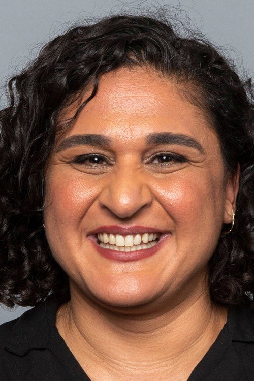 Photo of Samin Nosrat, Writing