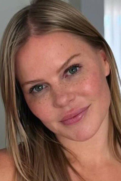 Photo of Kelly Mexy, Acting