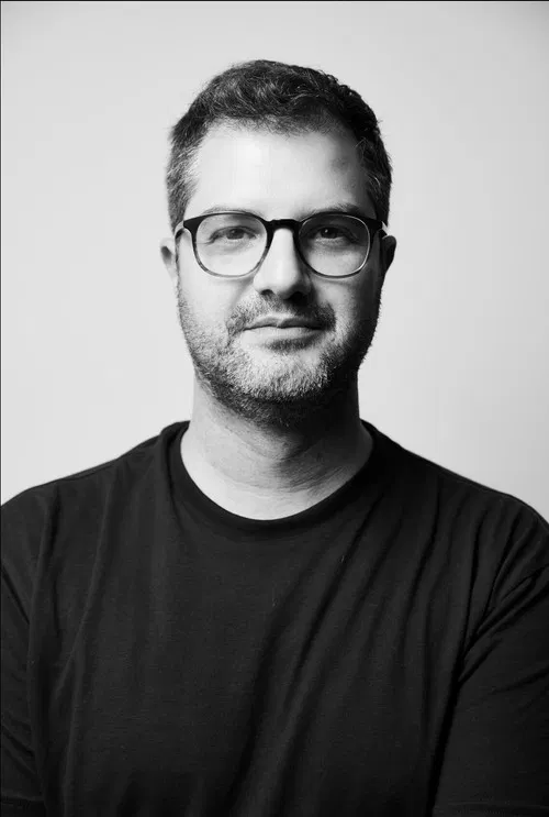 Daniel Sharp profile