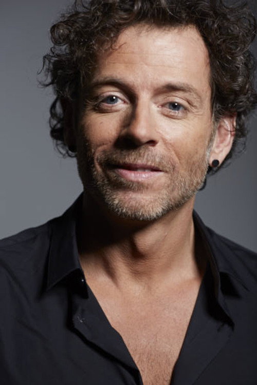 Photo of Santiago Ruiz, Acting