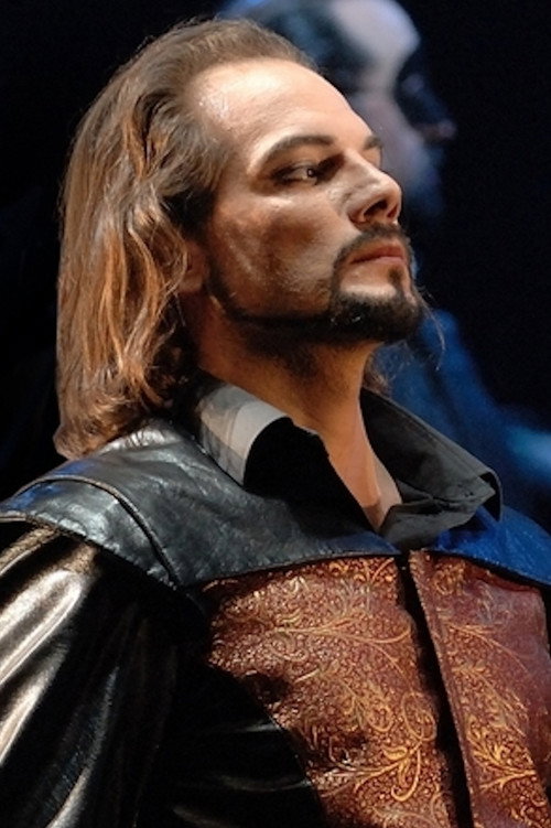 Photo of Vicenç Esteve, Acting