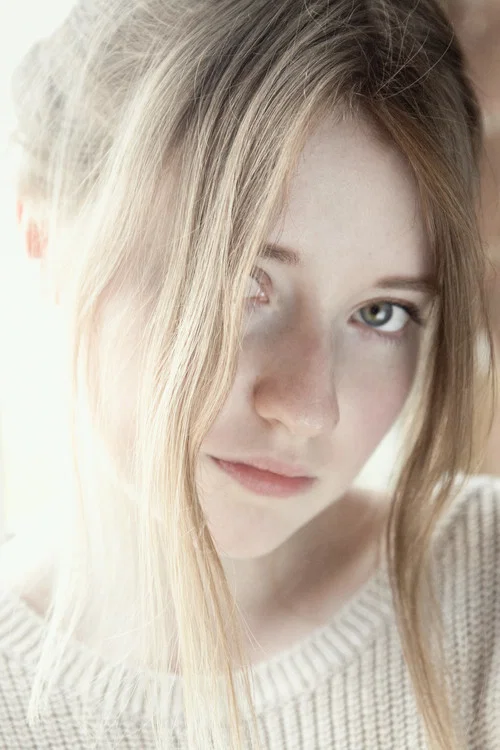 Photo of Fern Deacon, Acting