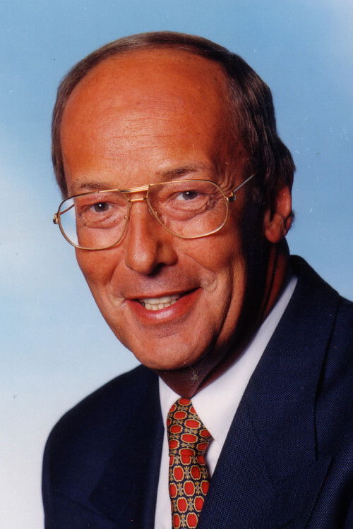 Fred Dinenage profile