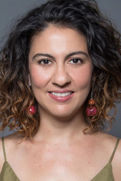 Clarissa Pinheiro profile