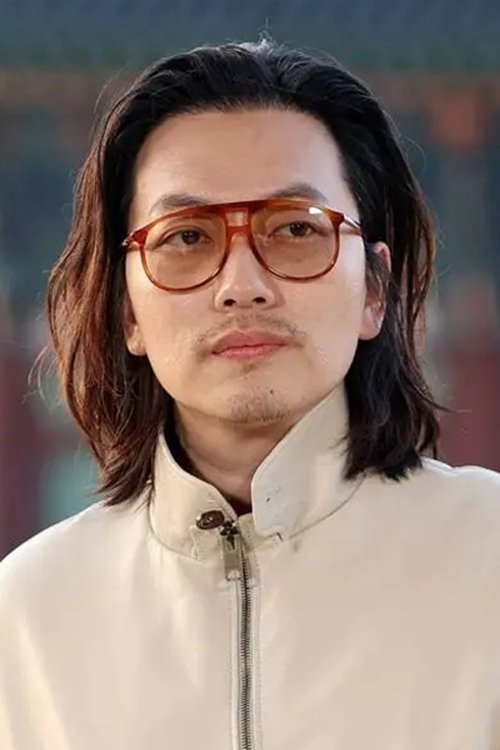 Lee Dong-hwi profile