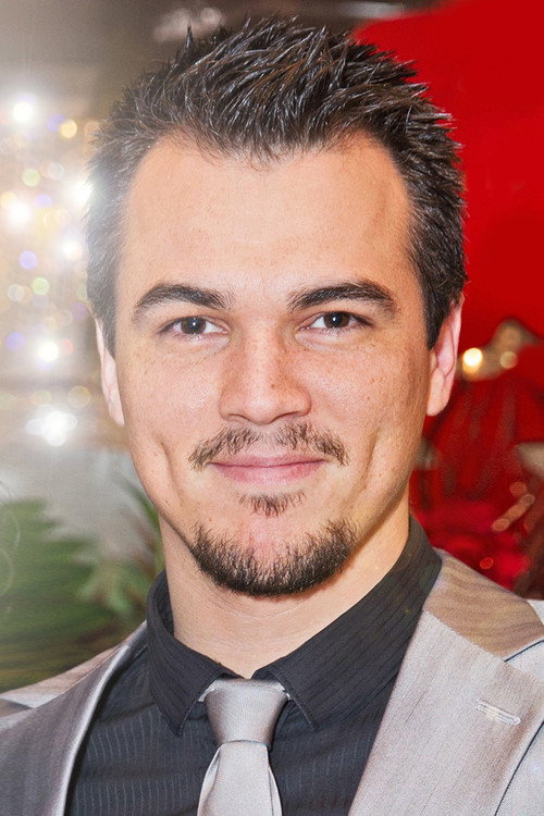 Photo of Erwann Kerroc'h, Editing