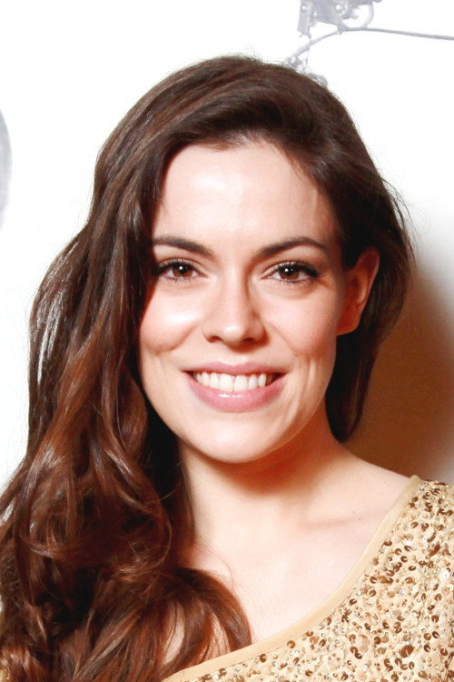 Photo of Chloé Dumas, Acting