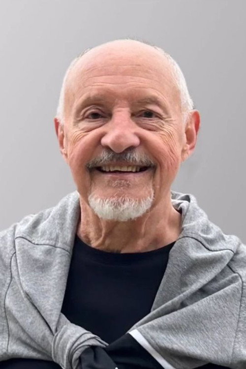Photo of Julio López, Acting