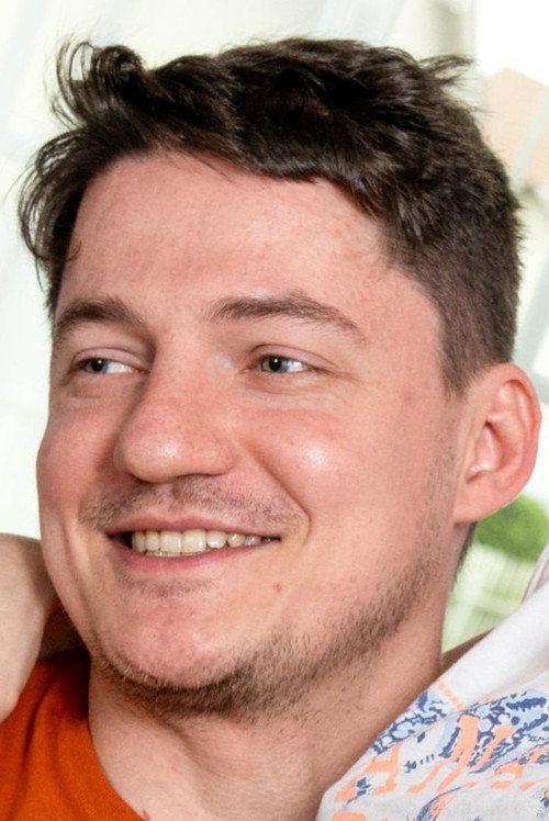 Photo of Murkovski Showl, Acting