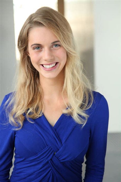 Alexis Noel Warren profile