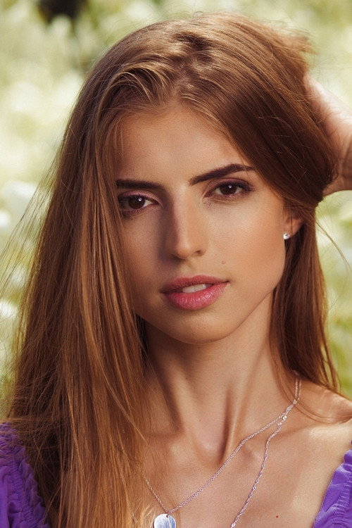 Photo of Emelie Crystal, Acting