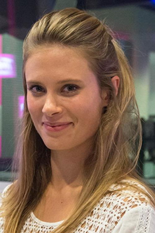 Julia Pietrucha profile