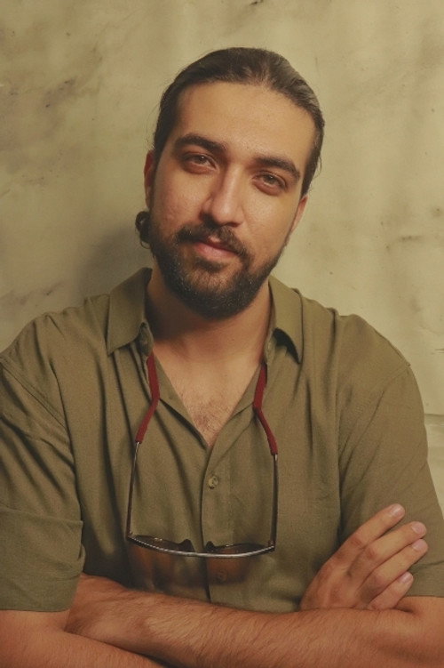 Photo of Morteza Fereidouni, Writing