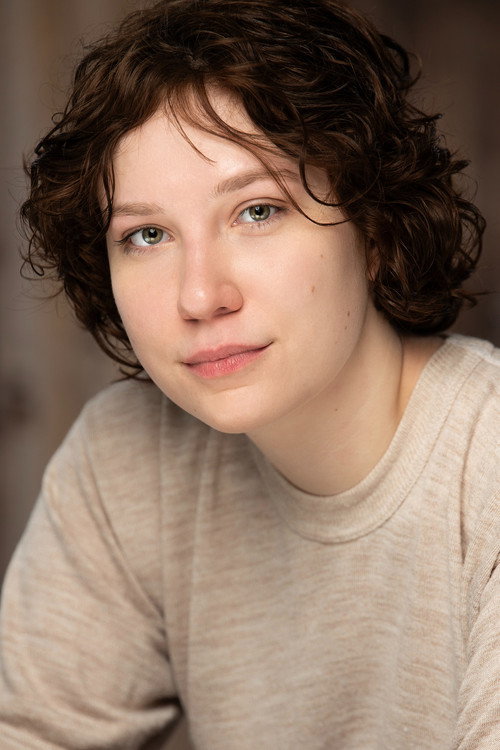 Photo of Zen Lenore, Acting