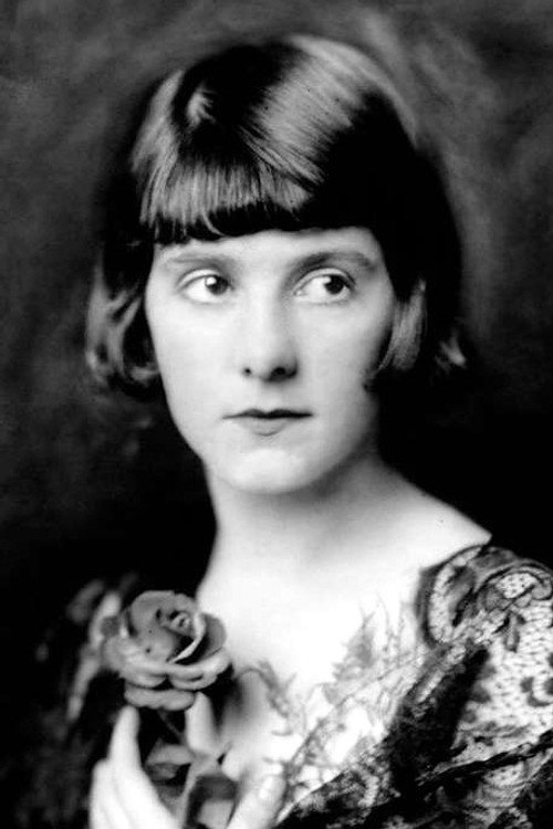 Photo of Dorothy Knapp, Acting