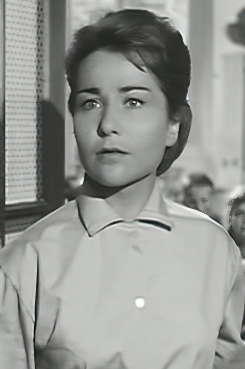 Photo of Nicole Chollet, Acting