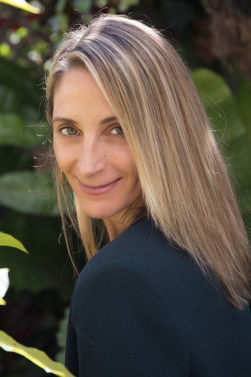 Photo of Carrie Lederer, Production