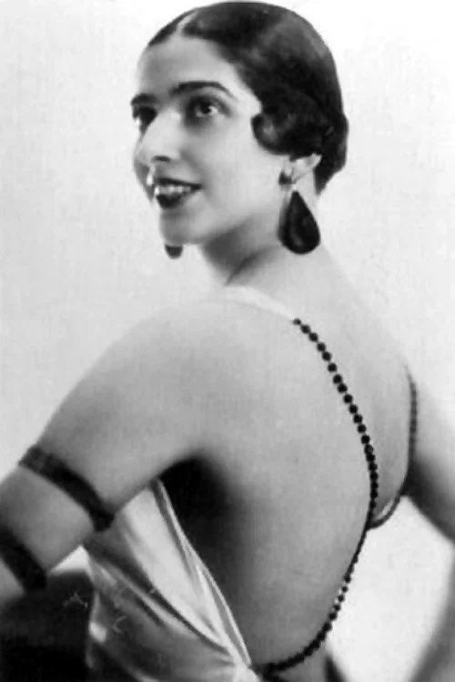 Photo of Nana DeHerrera, Acting