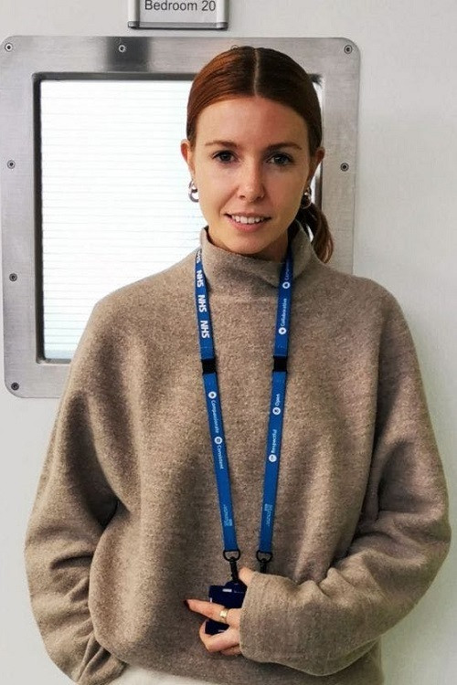 Movie poster for Stacey Dooley: On the Psych Ward (2020)