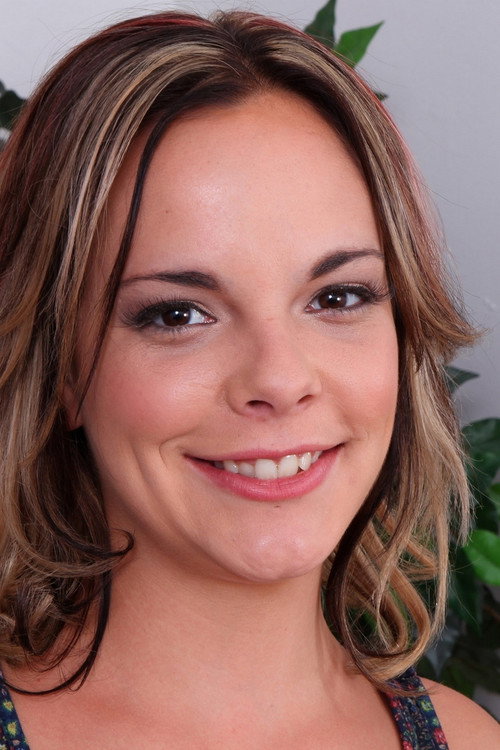 Photo of Holly Henderson, Acting