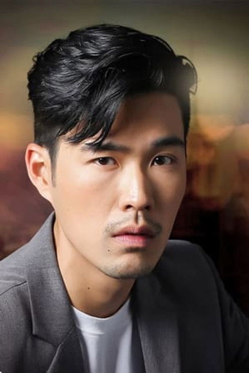 Warit Tipgomut profile