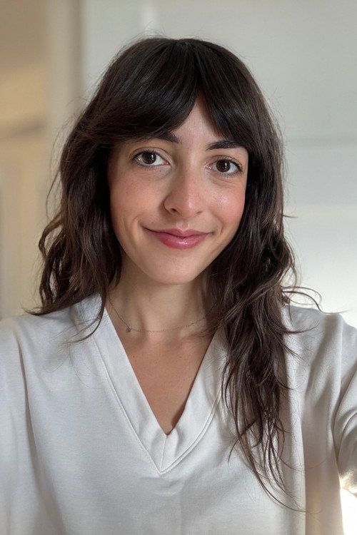 Photo of Leah Webster, Acting