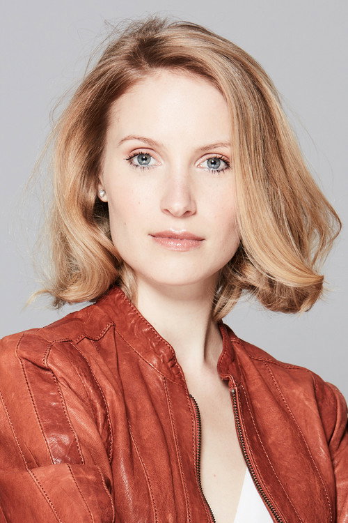 Charlotte Legault profile