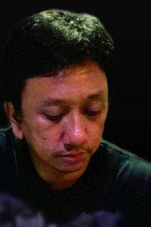 Photo of Priesnanda Dwisatria, Writing