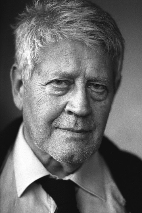 Photo of Hugo Pratt, Writing