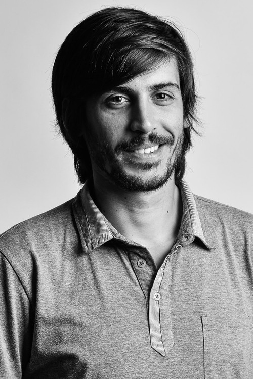 Photo of Darío Mascambroni, Writing