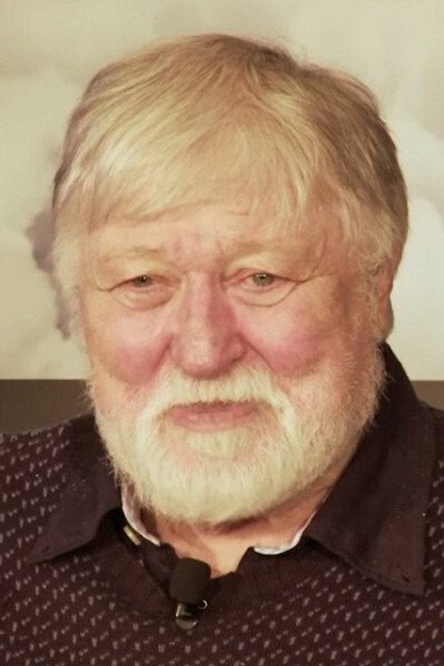 Photo of Ron Cobb, Art