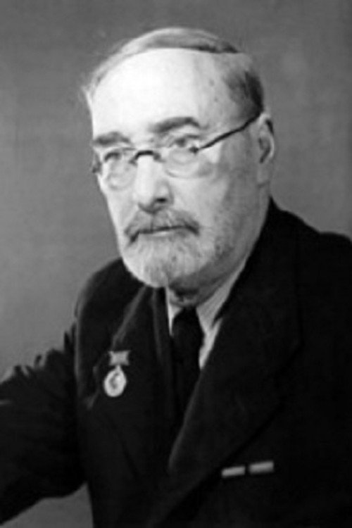 Photo of Leo Kiacheli, Writing