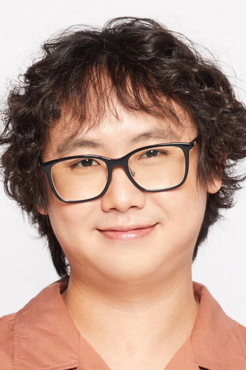 Photo of Tossaphon Riantong, Writing