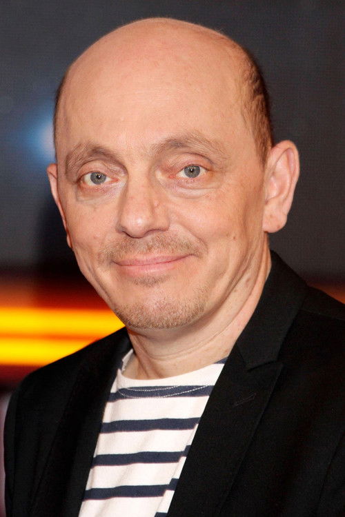 Bernhard Hoëcker profile