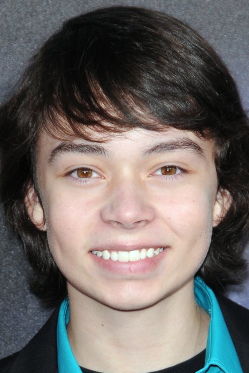 Noah Ringer profile