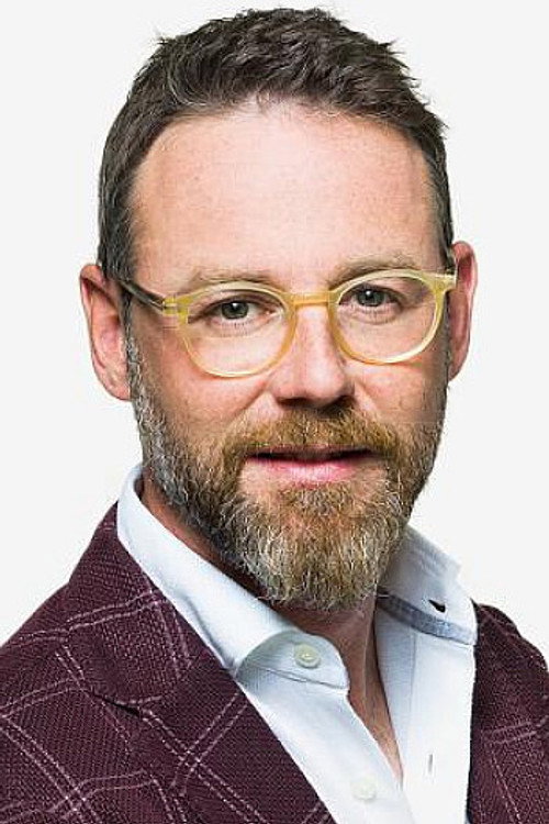 Photo of Nik Hartmann, Acting