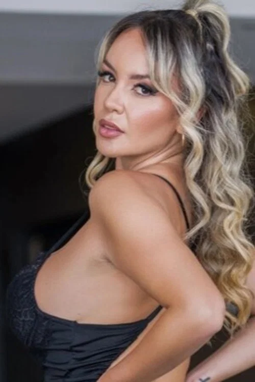 Photo of Tatiana Alvarez, Acting