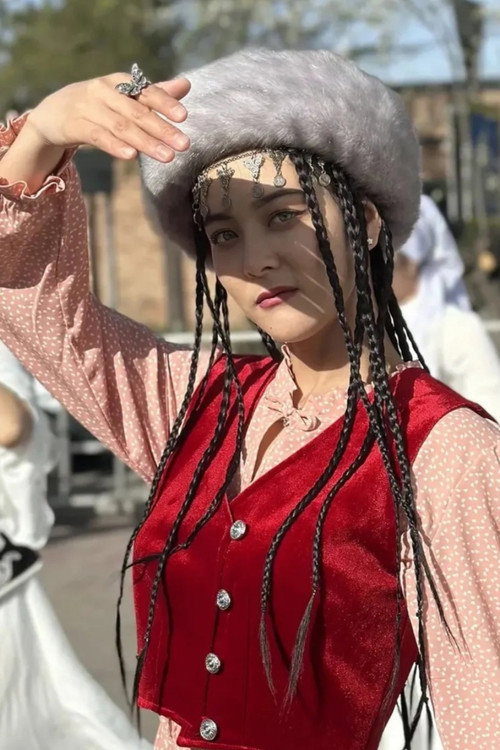 Photo of Aicholpon Kurmanbekova, Acting