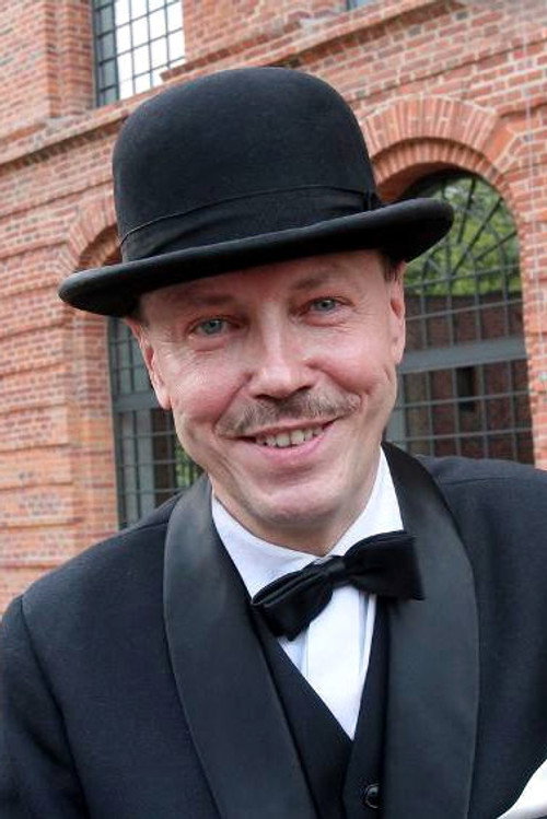 Photo of Marcel Szytenchelm, Acting