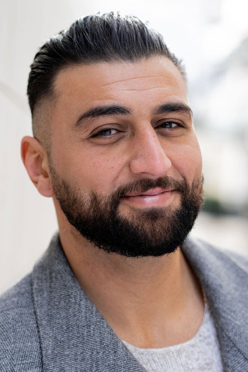 Photo of Michael Keseroglu, Acting