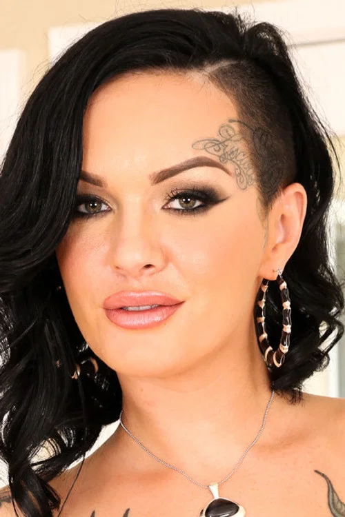 Photo of Lola Luscious, Acting