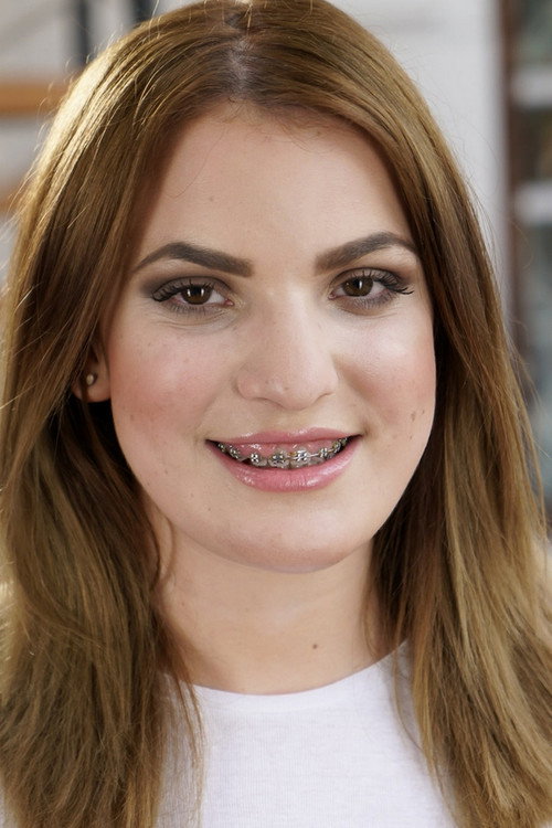Photo of Kizzy Sixx, Acting
