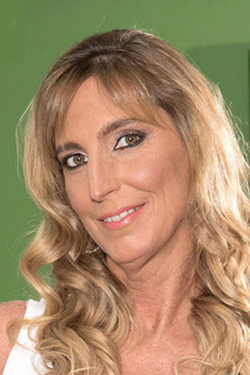 Photo of Lynn, Acting