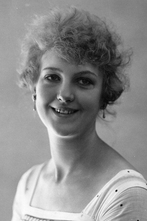 Photo of Karen Winther, Acting