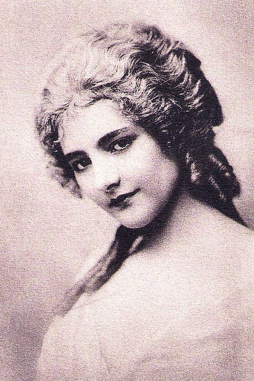 Photo of Francine Mussey, Acting