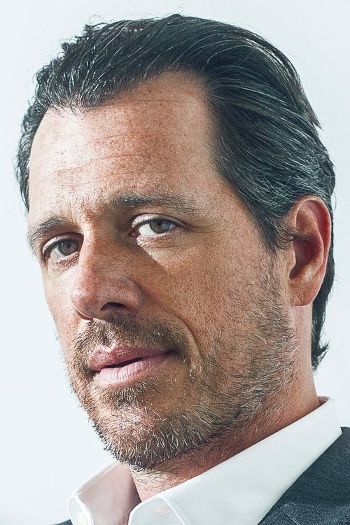 Darren Pettie profile