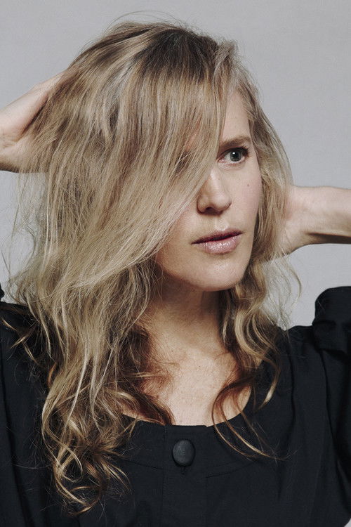 Photo of Claudia Dey, Acting